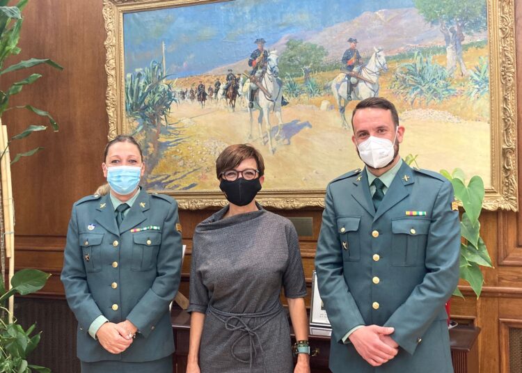 REUNIÓN CON LA DIRECTORA GENERAL DE LA GUARDIA CIVIL