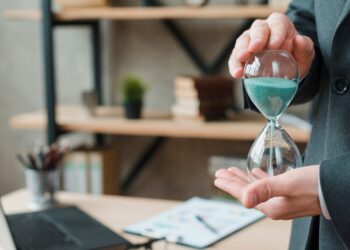 IGC solicita un reajuste en el cómputo de la solicitud de vacaciones en el servicio a turnos, para el personal que tenga cadencias de 12 horas