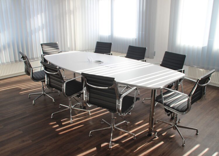 IGC ha solicitado que se convoquen reuniones extraordinarias de las Comandancias con las Asociaciones Profesionales